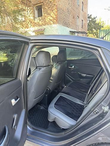 руль от гелика: Kia Rio: 2012 г., 1.4 л, Автомат, Бензин, Седан — 10
