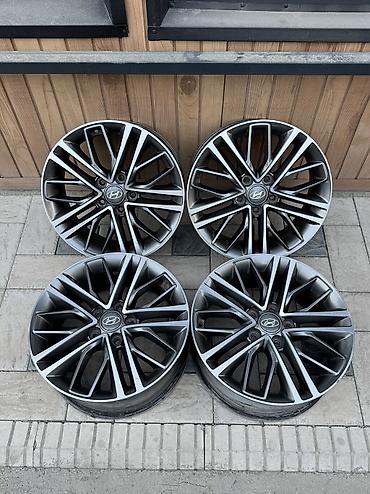 Литые Диски R 17 Hyundai, Комплект, отверстий - 5, Б/у