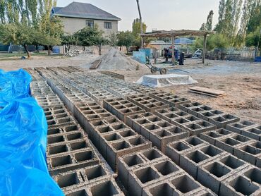 шкаф для верхней одежды: Пескоблок чыгарган станок Колцо стойка станоктор сатылат баасы300 мин