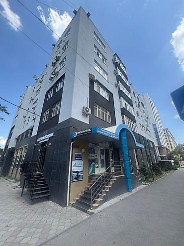 Долгосрочная аренда квартир: В аренду сдается просторная 3х комнатная квартира в центре города + — 26