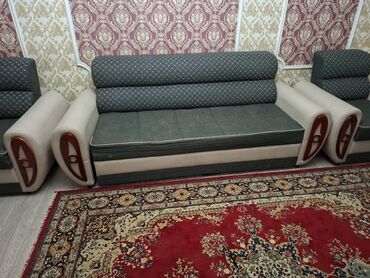 продаю мягкая мебель: Комплект мягкой мебели, Б/у, Самовывоз