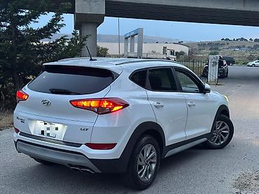 range rover az: Hyundai Tucson: 1.6 l | 2017 il Ofrouder/SUV — 1
