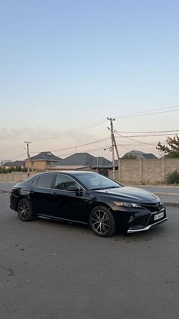 corolla 2022: Toyota Camry: 2022 г., 2.5 л, Автомат, Седан — 10