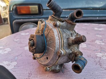 Auto delovi: Isparivac gasa Longas karburator Polovan, ocuvan. Italijanske — 8