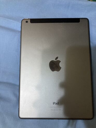 Ferrari: Б/у Apple iPad Air, 9,7", < 64 ГБ, Самовывоз, Бесплатная доставка