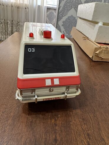 Avtomobil modelləri: 1970 il, Dəmir, Pulsuz çatdırılma — 8