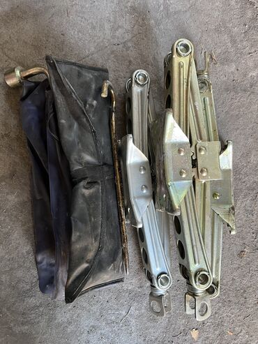 домкраты бу: Домкрат набор Япония оригинал