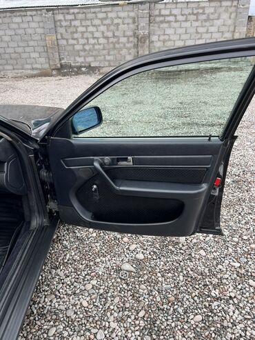 Audi: Audi 100: 1991 г., 2 л, Механика, Бензин, Седан — 13