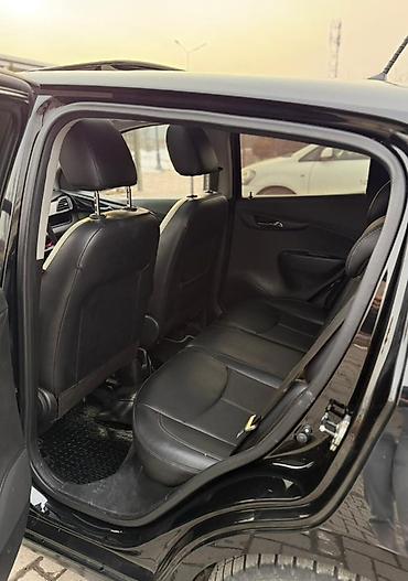 Chevrolet: Chevrolet Spark: 2018 г., 1 л, Робот, Бензин, Хэтчбэк — 3