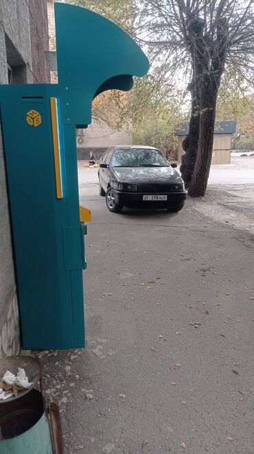 радиатор на гольф 2: Volkswagen Passat: 1989 г., 1.8 л, Газ, Седан