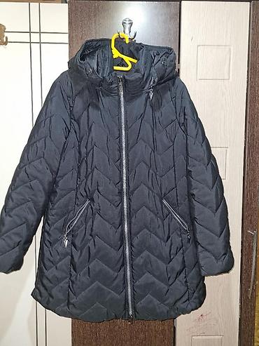 Qadınlar üçün qara rəngli qışlıq puff gödəkçə - Model: kapüşonlu, ön lalafo.az -da Qadınlar üçün qara rəngli qışlıq puff gödəkçə - Model: kapüşonlu, ön