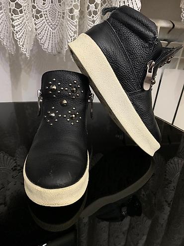 qara botinkalar: Botinkalar, UGG, Ölçü: 26, Qız üçün — 4