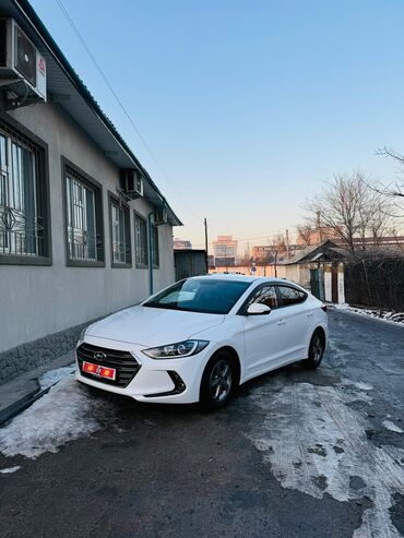 Hyundai: Hyundai Avante: 2018 г., 1.6 л, Автомат, Бензин, Седан