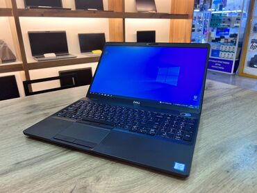 Dell Latitude 5400, Intel Core i5, 8 ГБ ОЗУ, 15.6 "