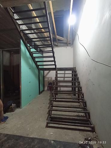 Металлические лестницы: Металлический каркас лестницы, предназначенный для установки внутри at lalafo.kg — 6 Металлические лестницы: Металлический каркас лестницы, предназначенный для установки внутри — 6