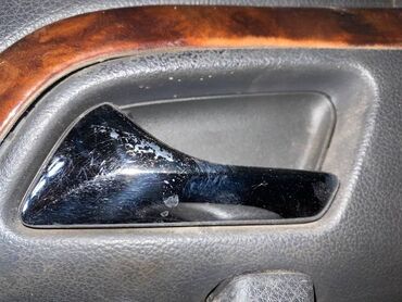 Катушки зажигания: Ручка двери внутренняя Mercedes-Benz S-Class W220 3 2000 перед. лев
