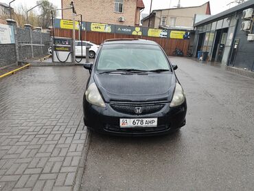 маленькая машина: Honda Fit: 2003 г., 1.3 л, Вариатор, Бензин, Хэтчбэк