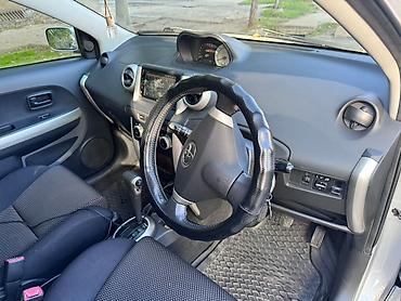 Toyota: Toyota Ist: 2003 г., 1.5 л, Автомат, Бензин, Хэтчбэк — 5