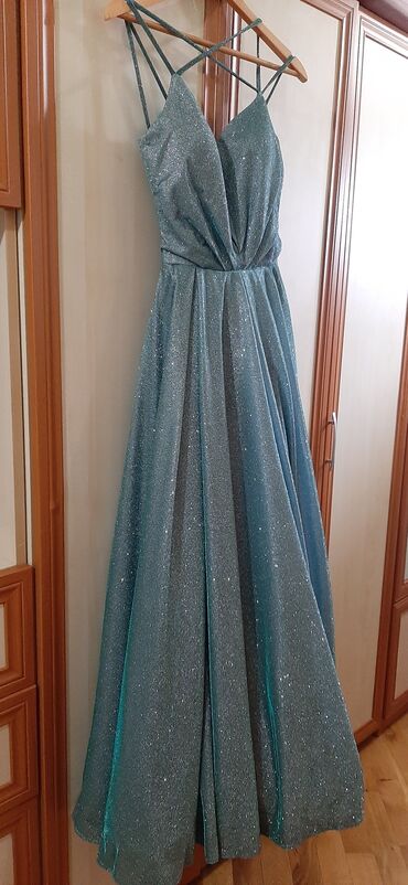 Ziyafət donları: Очень красивое вечернее платье материал красивый, с блеском,дорогой — 4