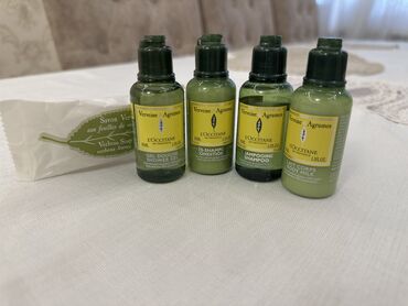 yaşıl çay kremi: Loccitane məhsulları Orjinaldır 35ml- dir. Hər biri 5 azn Duş jeli