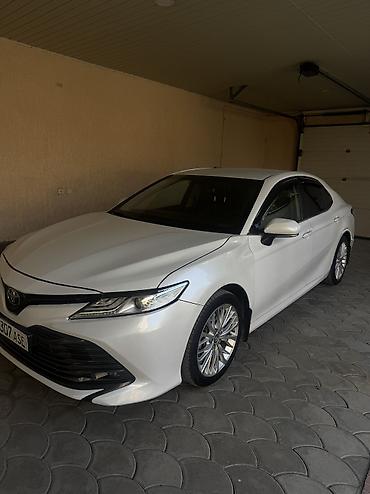 овто машина: Toyota Camry: 2018 г., 2.5 л, Автомат, Бензин, Седан — 3