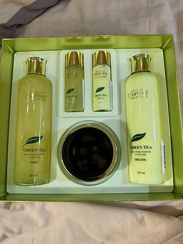 тонео: Подарочный набор ухода за кожей Premium Deoproce Green Tea Total — 1