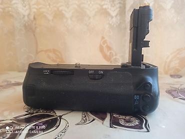 ikinci el printer: Battery grip Canon 60D. Işlemeyinde problem yoxdu. Az islenib — 3