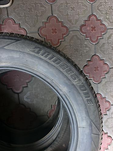 revo: Зимняя шина Bridgestone Blizzak Revo GZ - Размер: 215/60 R16 - Тип — 5