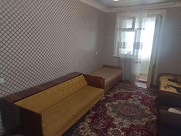 bine evləri: Ev A.Səhhətdə Əminə marketin böyründəki binanın 3 cü mərtəbəsində — 3