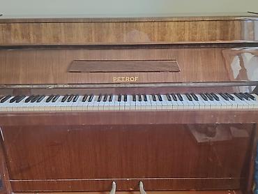 Musiqi alətləri: Piano, Petrof, Akustik, İşlənmiş, Ünvandan götürmə — 2