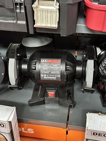 Настольный точильно-шлифовальный станок TEH TBG15025 - Тип: bench