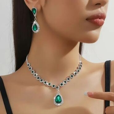 Setovi nakita: Set: Ogrlica, Materijal: Kristal na lalafo.rs Setovi nakita: Set: Ogrlica, Materijal: Kristal