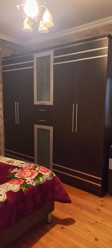tek neferlik yataqlar: İkinəfərlik çarpayı, Dolab