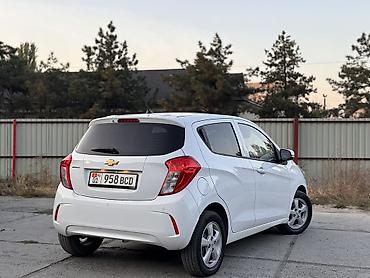 Продажа авто: Chevrolet Spark: 2019 г., 1 л, Автомат, Бензин — 2