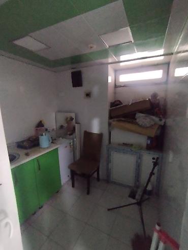 İcarəyə sex, zavod və fabriklər: Əhmədli qəsəbəsi Qaçaq Nəbi küçəsi 1 ünvanında yerləşən 5 mərtəbəli — 8