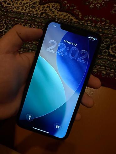 apple mackbook: IPhone 11, 128 GB, Qara, Face ID — 4