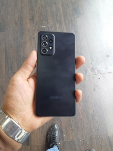600 manatliq telefonlar: Samsung Galaxy A52, 128 GB