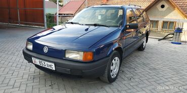 пасат машына: Volkswagen Passat: 1991 г., 1.8 л, Механика, Бензин, Универсал