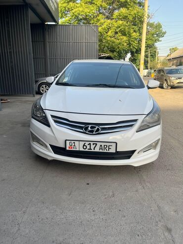 Hyundai: Hyundai Solaris: 2015 г., 1.4 л, Автомат, Бензин, Седан