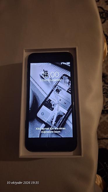 irsad iphone 7: IPhone 7, Qara, Barmaq izi — 5