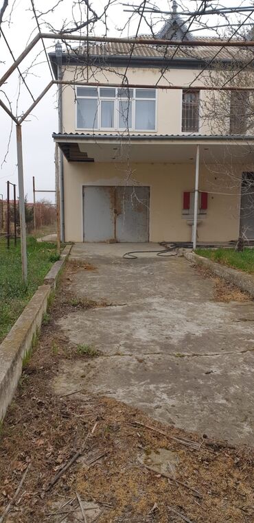 bağ evleri satışı: Bakı, Novxanı, 130 kv. m, 4 otaqlı