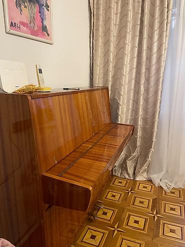 Upright pianino – “Riga” (Rīgas Pianofuabrika) - Korpus: parlaq lalafo.az -da Upright pianino – “Riga” (Rīgas Pianofuabrika) - Korpus: parlaq