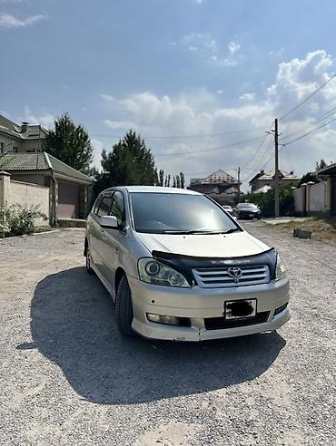 rx 7: Toyota Ipsum: 2002 г., 2.4 л, Автомат, Бензин, Минивэн — 1