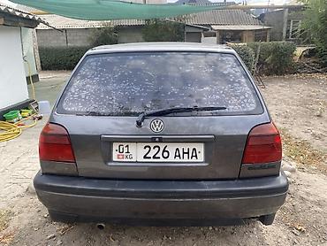 Volkswagen: Volkswagen Golf: 1992 г., 1.8 л, Механика, Бензин, Хэтчбэк — 2