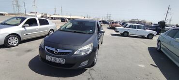 Opel: Opel Astra: 1.3 л | 2011 г. | 232569 км Универсал