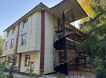 отели: Продается пансионат на берегу озера Иссыкуль, в селе Бостери, на — 2
