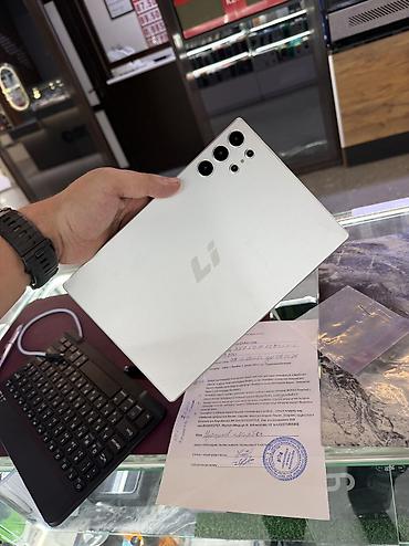 ipad pro max: Планшет, память 512 ГБ, 4G (LTE), Б/у, цвет - Серебристый — 4