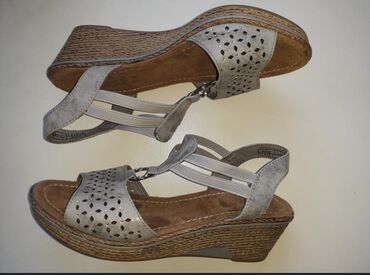 обувь экко: Продаем новые женские босоножки из натуральной кожи для широкой