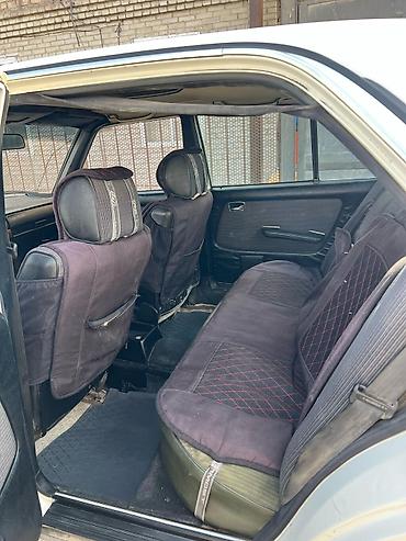 Mercedes-Benz: Mercedes-Benz W123: 1983 г., 3 л, Механика, Бензин, Седан — 6