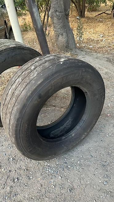 islenmis teker satiram: 385/ 55/ R22.5 
315 / 70 / R22.5
Təkəklərin vəziyyəti yaxşıdır — 5